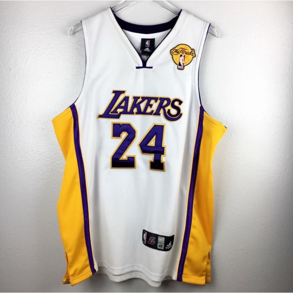 Rare Authentic NBA LA Lakers Kobe Bryant #24 Sunday White Finals Stitched Jersey